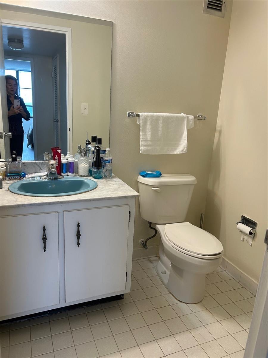 500 Three Islands Blvd 908, Hallandale Beach, Florida 33009, 2 Bedrooms Bedrooms, ,2 BathroomsBathrooms,Residential,For Sale,500 Three Islands Blvd 908,A11522694