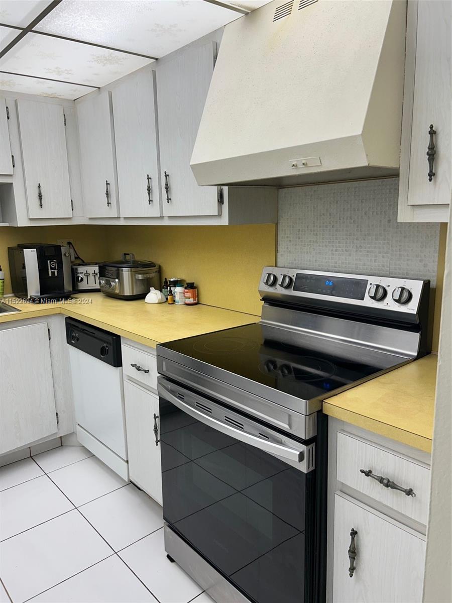 500 Three Islands Blvd 908, Hallandale Beach, Florida 33009, 2 Bedrooms Bedrooms, ,2 BathroomsBathrooms,Residential,For Sale,500 Three Islands Blvd 908,A11522694