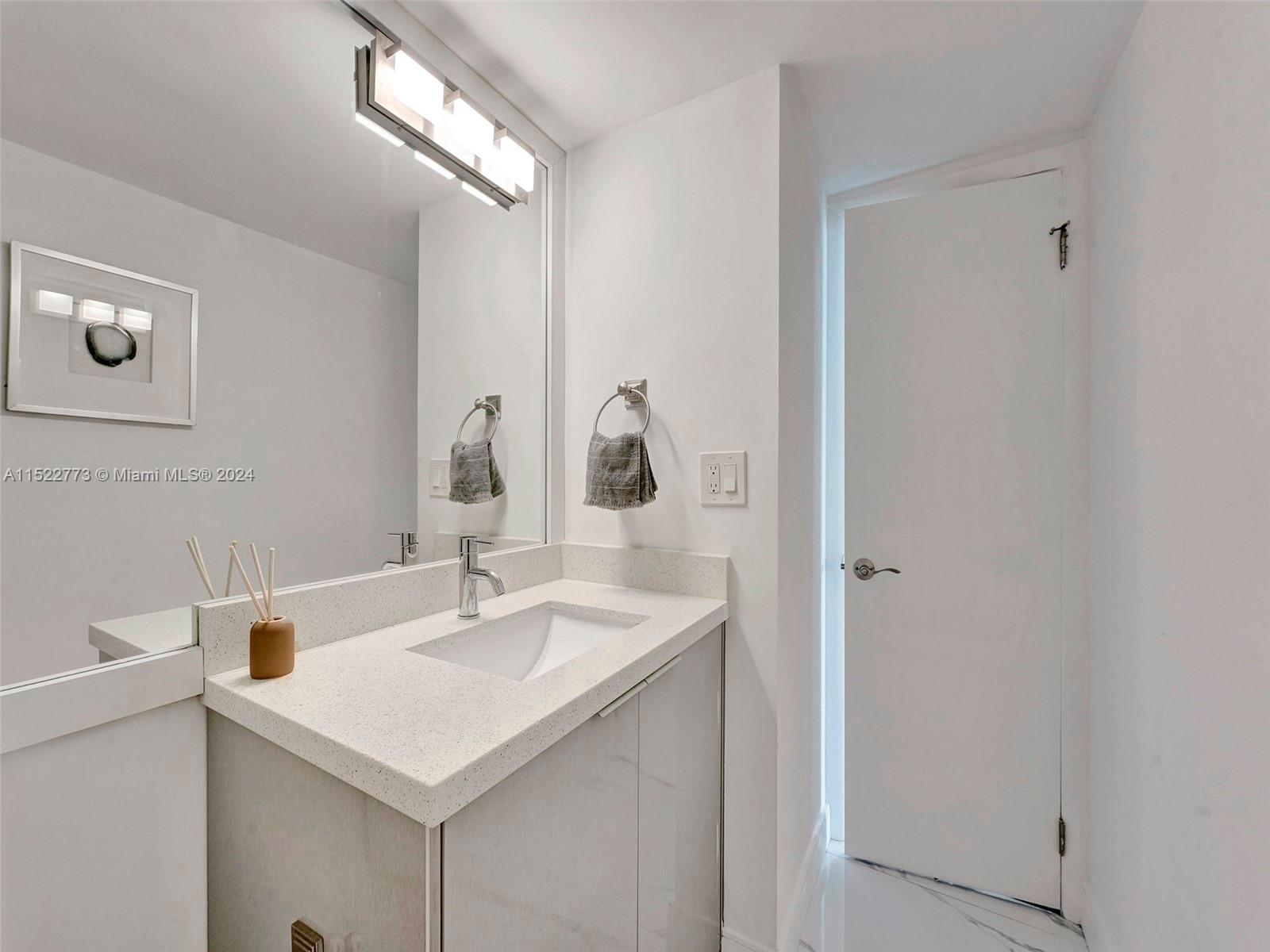 20379 W Country Club Dr 1537, Aventura, Florida 33180, 1 Bedroom Bedrooms, ,1 BathroomBathrooms,Residential,For Sale,20379 W Country Club Dr 1537,A11522773