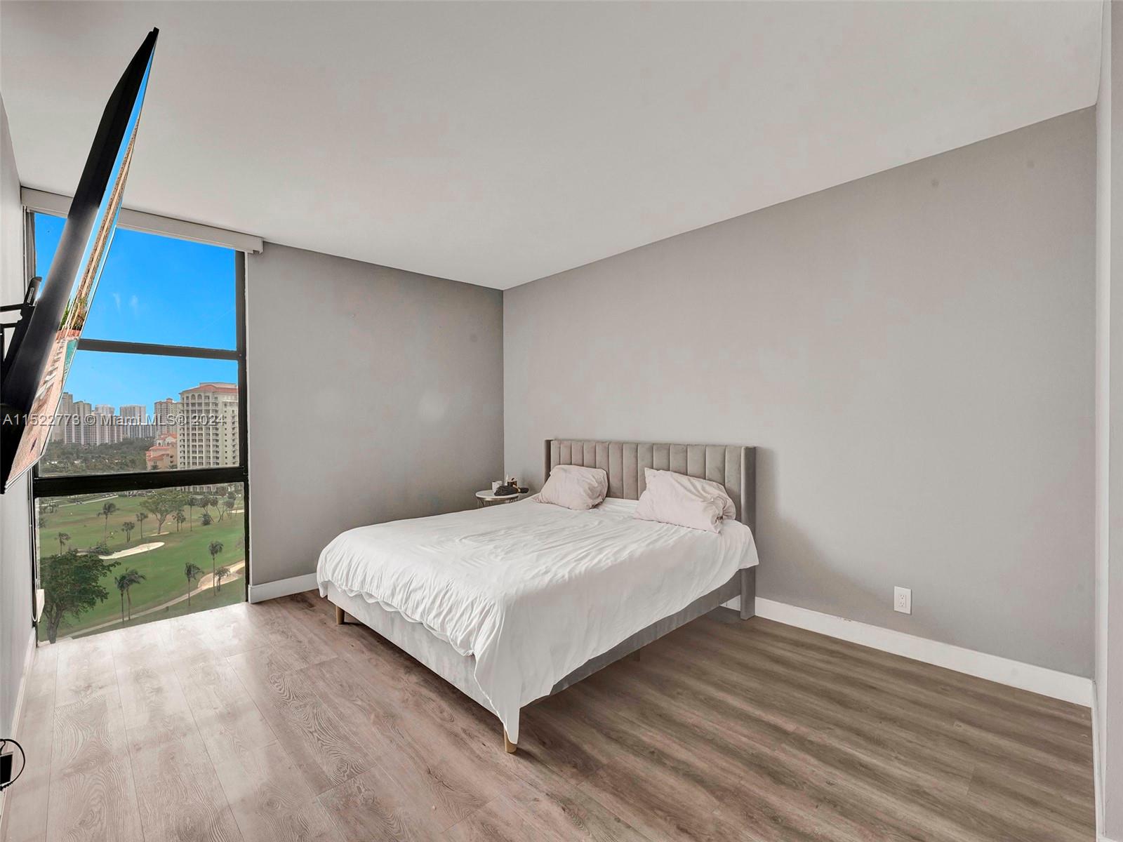 20379 W Country Club Dr 1537, Aventura, Florida 33180, 1 Bedroom Bedrooms, ,1 BathroomBathrooms,Residential,For Sale,20379 W Country Club Dr 1537,A11522773