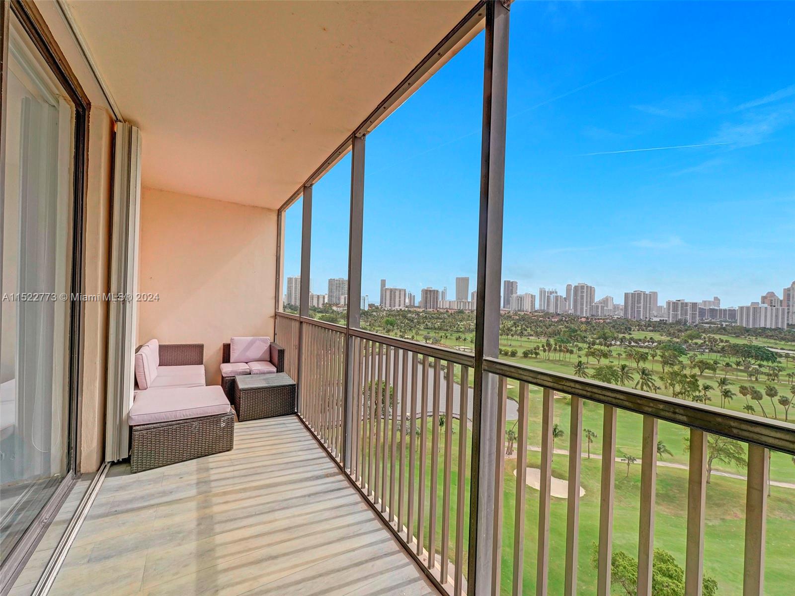 20379 Country Club Dr, Aventura, FL, 33180 United States, 1 Bedroom Bedrooms, ,1 BathroomBathrooms,Residential,For Sale,Country Club Dr,A11522773