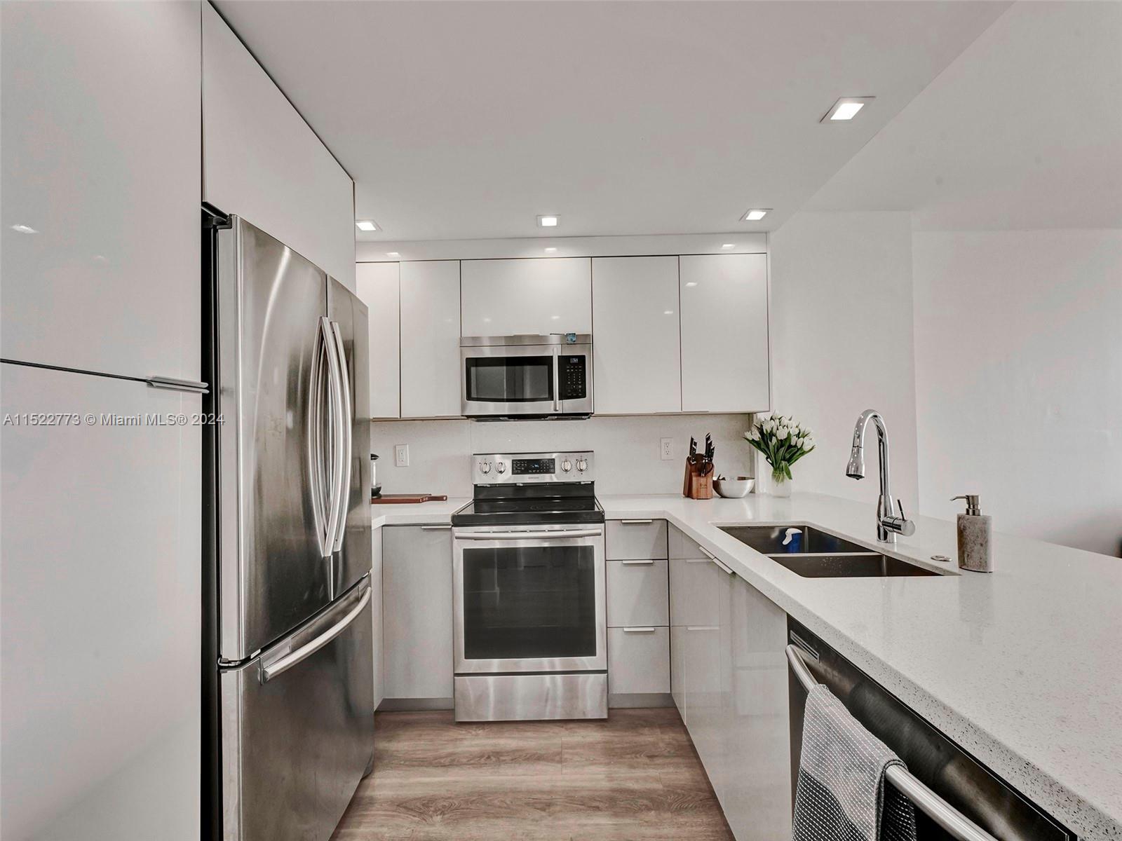 20379 W Country Club Dr 1537, Aventura, Florida 33180, 1 Bedroom Bedrooms, ,1 BathroomBathrooms,Residential,For Sale,20379 W Country Club Dr 1537,A11522773