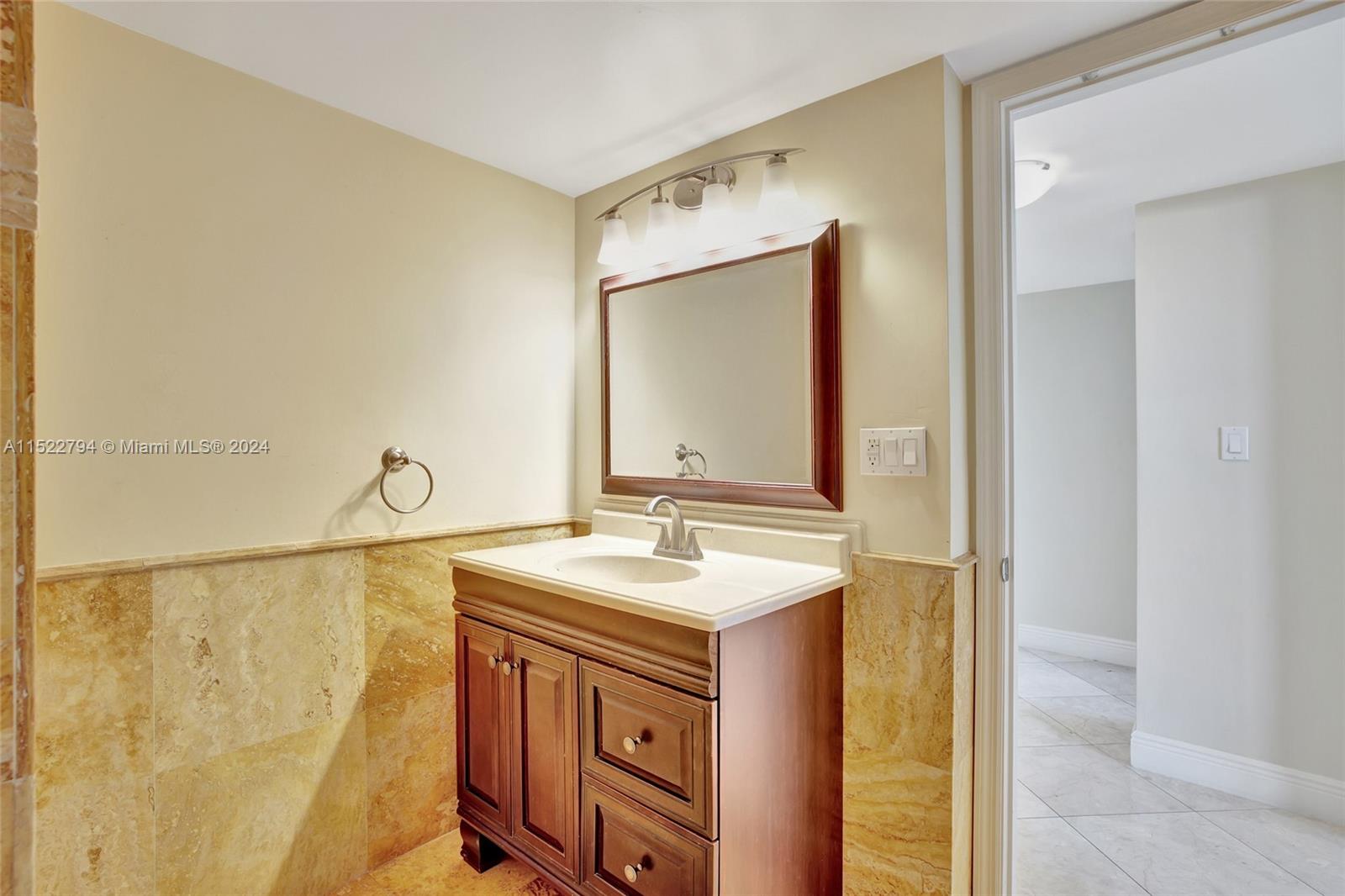 3500 Galt Ocean Dr, Fort Lauderdale, FL, 33308 United States, 2 Bedrooms Bedrooms, ,2 BathroomsBathrooms,Residential,For Sale,Galt Ocean Dr,A11522794