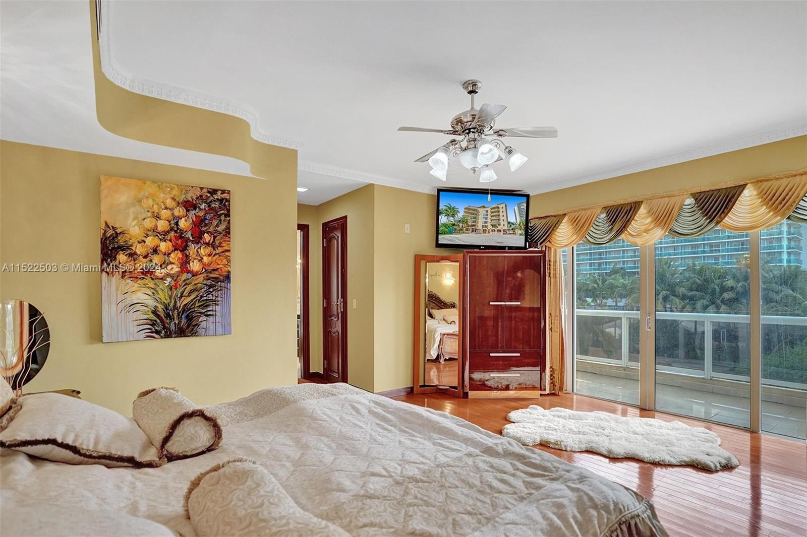 12 Seacrest Pkwy, Hollywood, FL, 33019 United States, 3 Bedrooms Bedrooms, ,2 BathroomsBathrooms,Residential,For Sale,Seacrest Pkwy,A11522503