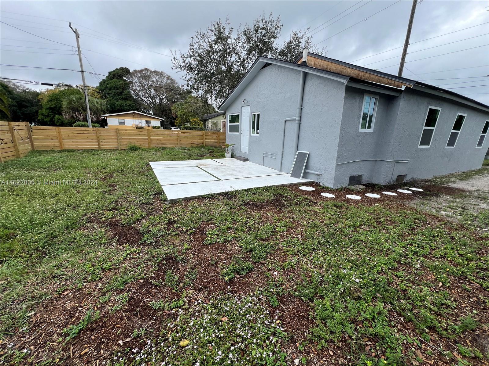 1617 Avenue, Fort Pierce, FL, 34950 United States, 3 Bedrooms Bedrooms, ,1 BathroomBathrooms,Residential,For Sale,Avenue,A11522806