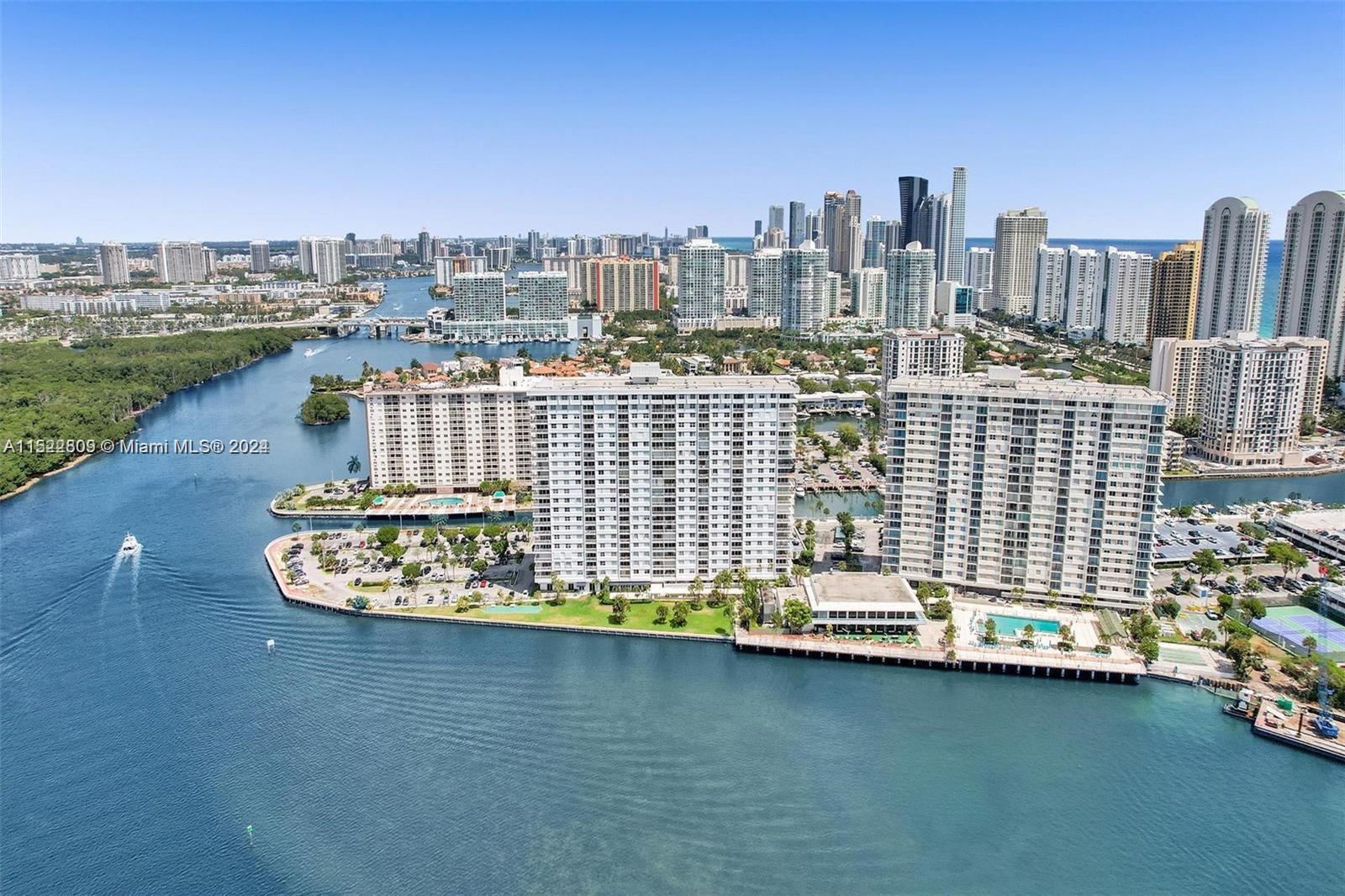 500 Bayview Dr 2131, Sunny Isles Beach, FL 33160, 2 Bedrooms Bedrooms, ,2 BathroomsBathrooms,Residential,For Sale,Bayview Dr,A11522809