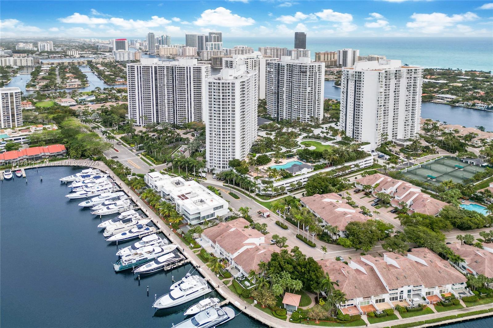 21055 Yacht Club Dr 1604, Aventura, FL 33180, 2 Bedrooms Bedrooms, ,2 BathroomsBathrooms,Residential,For Sale,Yacht Club Dr,A11517811