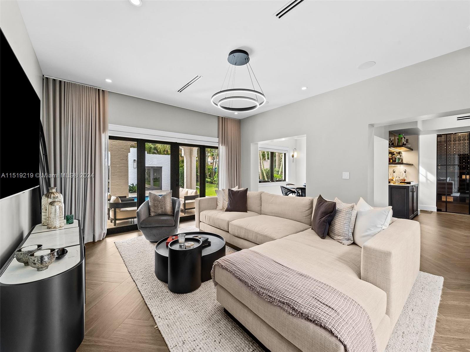 1236 Obispo Ave, Coral Gables, Florida 33134, 4 Bedrooms Bedrooms, ,4 BathroomsBathrooms,Residential,For Sale,1236 Obispo Ave,A11519219