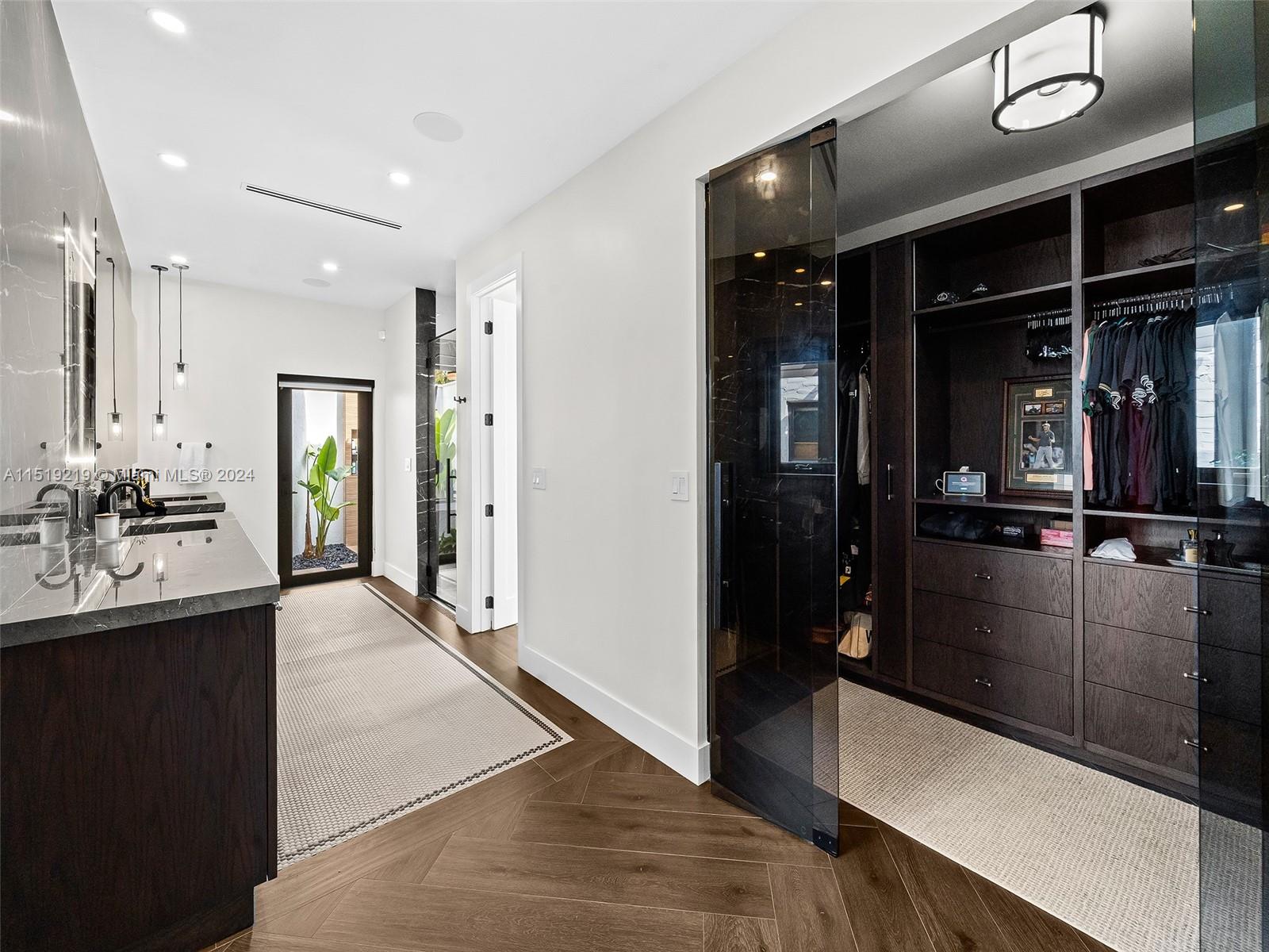 1236 Obispo Ave, Coral Gables, FL, 33134 United States, 4 Bedrooms Bedrooms, ,4 BathroomsBathrooms,Residential,For Sale,Obispo Ave,A11519219