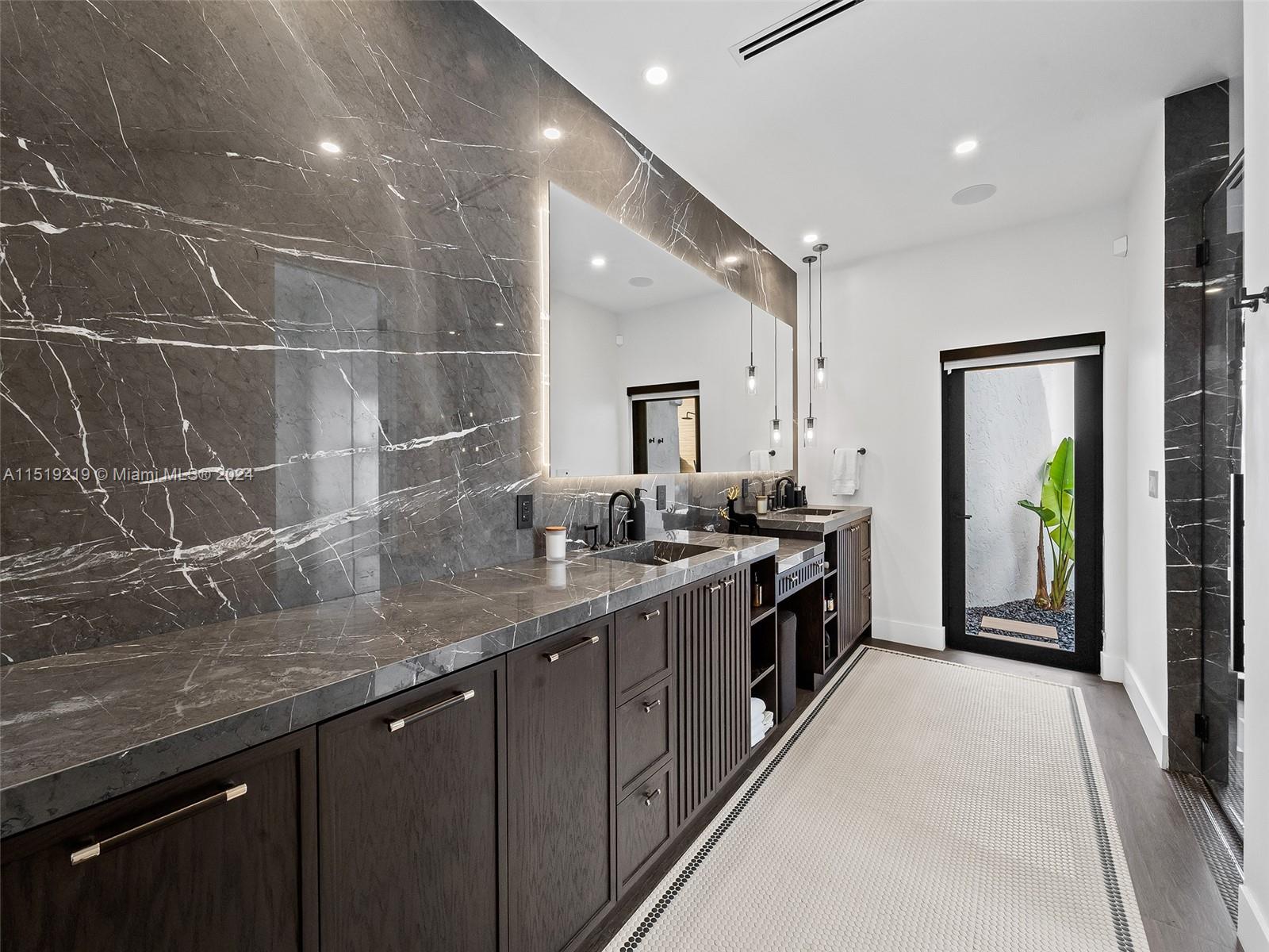 1236 Obispo Ave, Coral Gables, Florida 33134, 4 Bedrooms Bedrooms, ,4 BathroomsBathrooms,Residential,For Sale,1236 Obispo Ave,A11519219