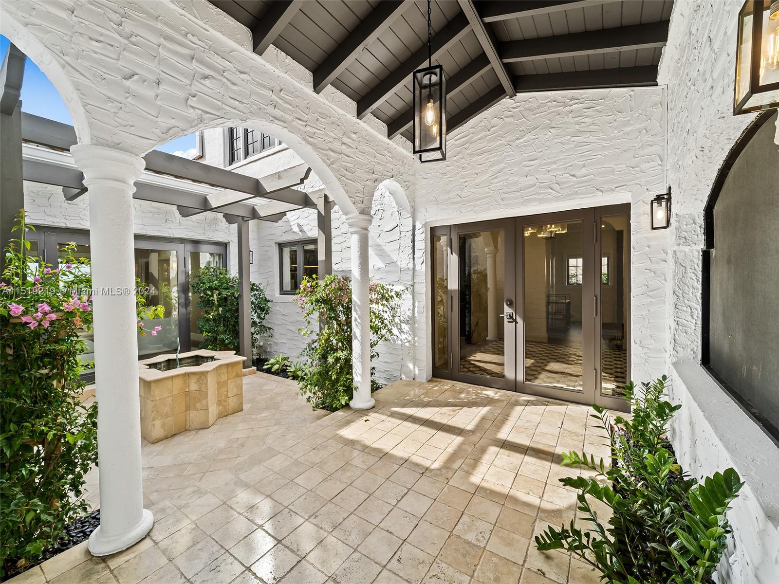 1236 Obispo Ave, Coral Gables, Florida 33134, 4 Bedrooms Bedrooms, ,4 BathroomsBathrooms,Residential,For Sale,1236 Obispo Ave,A11519219