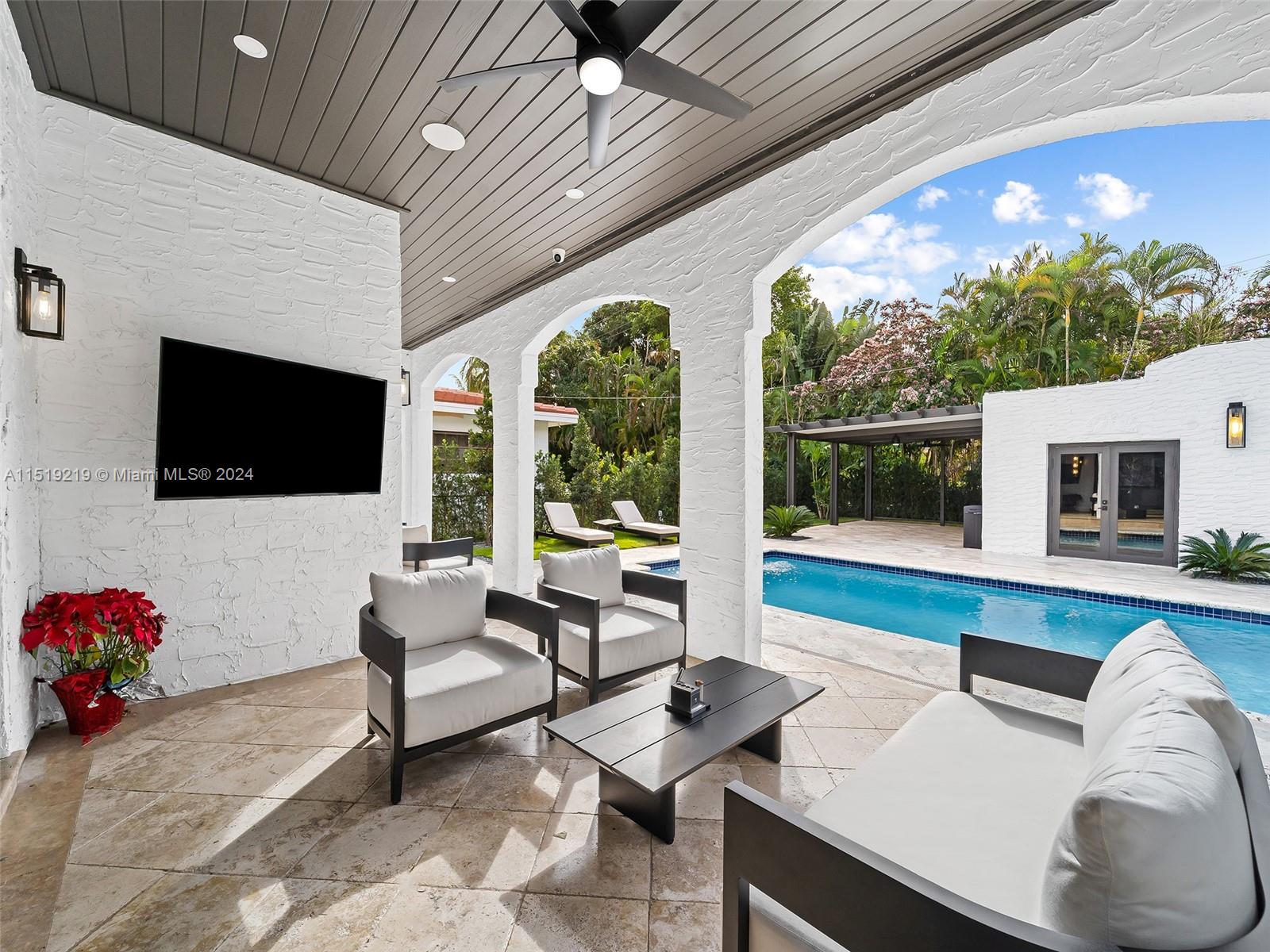 1236 Obispo Ave, Coral Gables, Florida 33134, 4 Bedrooms Bedrooms, ,4 BathroomsBathrooms,Residential,For Sale,1236 Obispo Ave,A11519219