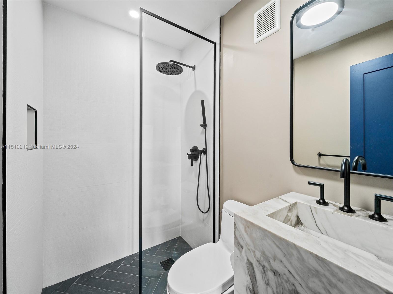1236 Obispo Ave, Coral Gables, Florida 33134, 4 Bedrooms Bedrooms, ,4 BathroomsBathrooms,Residential,For Sale,1236 Obispo Ave,A11519219