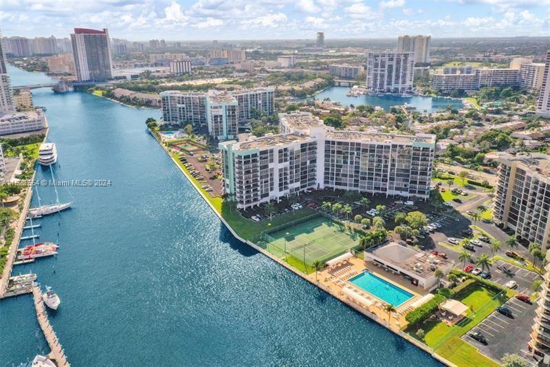 400 Leslie Dr 1011, Hallandale Beach, Florida 33009, 1 Bedroom Bedrooms, ,1 BathroomBathrooms,Residential,For Sale,400 Leslie Dr 1011,A11522554