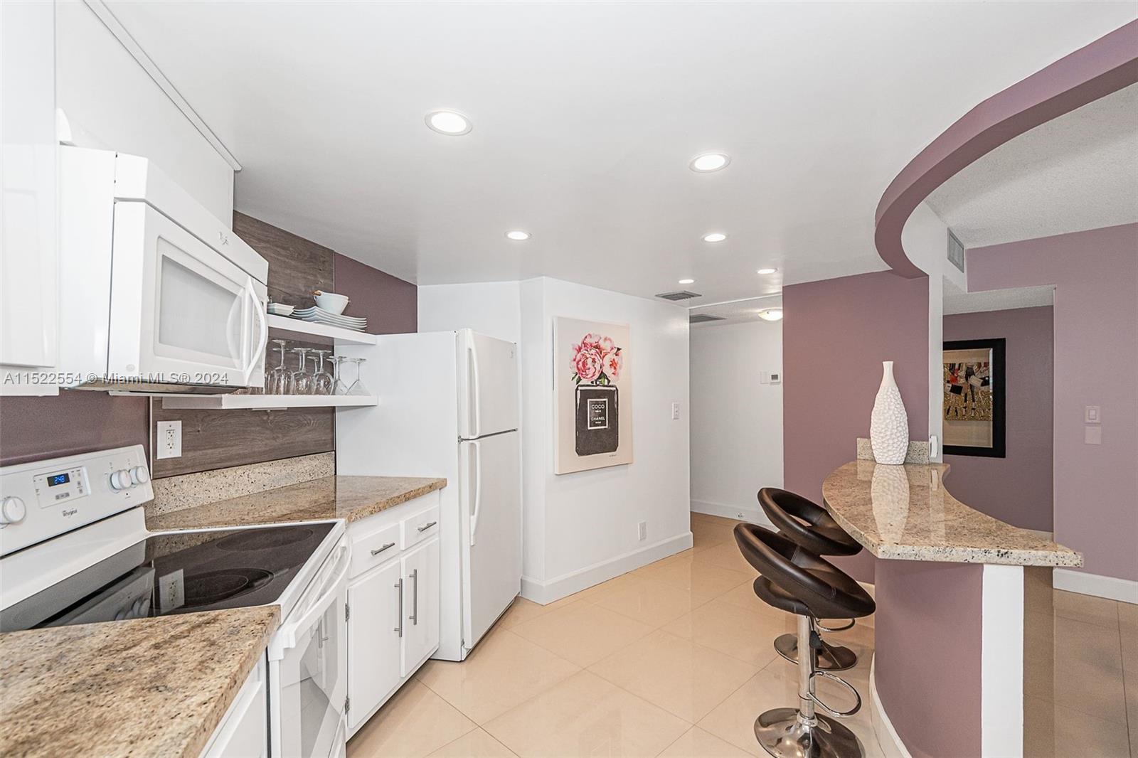 400 Leslie Dr 1011, Hallandale Beach, Florida 33009, 1 Bedroom Bedrooms, ,1 BathroomBathrooms,Residential,For Sale,400 Leslie Dr 1011,A11522554