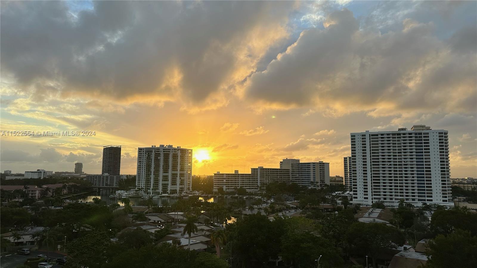 400 Leslie Dr 1011, Hallandale Beach, Florida 33009, 1 Bedroom Bedrooms, ,1 BathroomBathrooms,Residential,For Sale,400 Leslie Dr 1011,A11522554