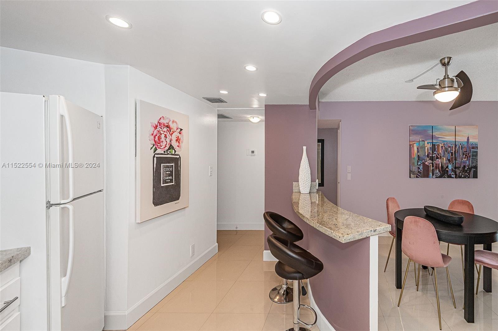 400 Leslie Dr 1011, Hallandale Beach, Florida 33009, 1 Bedroom Bedrooms, ,1 BathroomBathrooms,Residential,For Sale,400 Leslie Dr 1011,A11522554