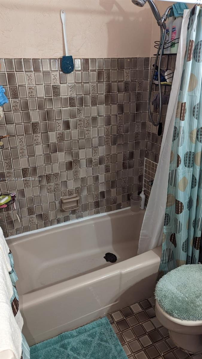 110 Royal Palm Rd 305, Hialeah Gardens, Florida 33016, 1 Bedroom Bedrooms, ,1 BathroomBathrooms,Residential,For Sale,110 Royal Palm Rd 305,A11513105