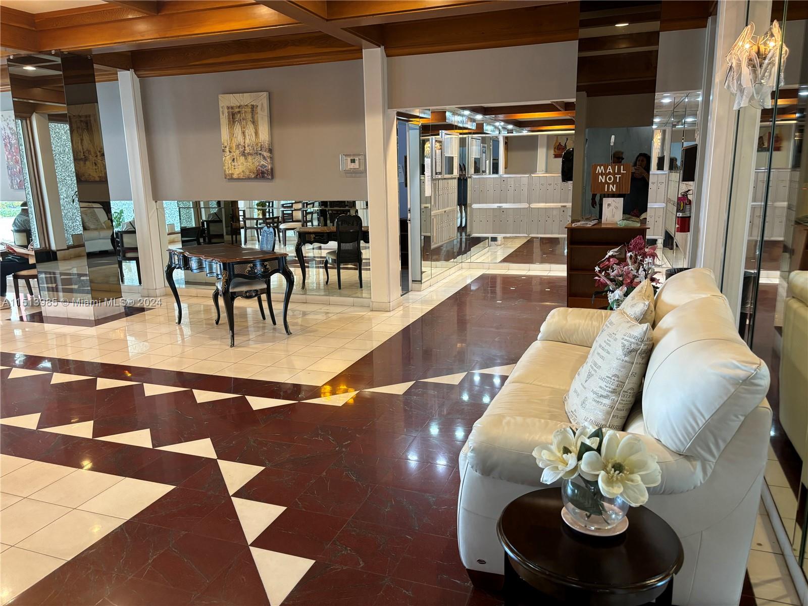 Hollywood, Florida 33019, 1 Bedroom Bedrooms, ,1 BathroomBathrooms,Residentiallease,For Rent,A11513985