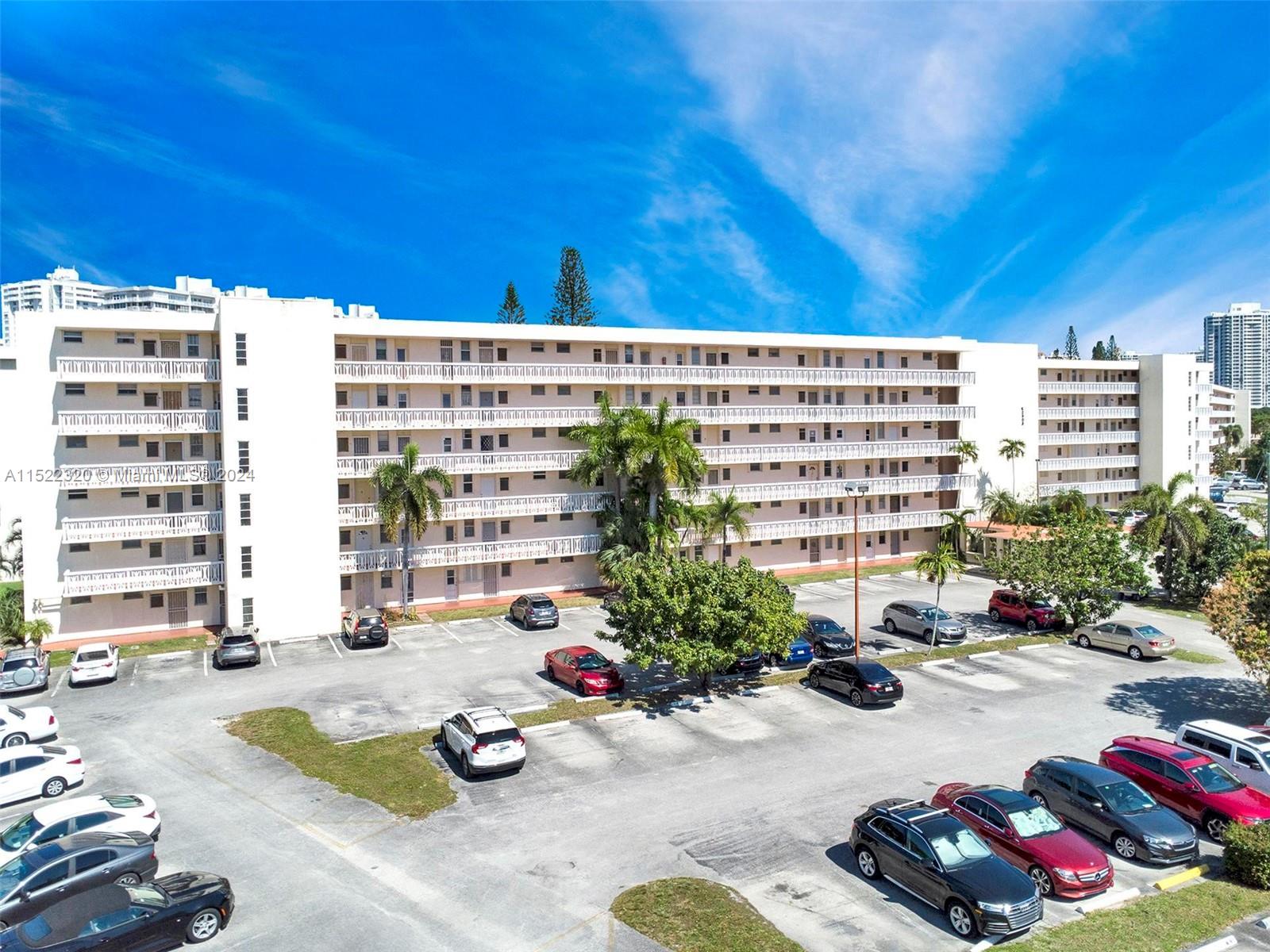 2903 Point East Dr, Aventura, FL, 33160 United States, 1 Bedroom Bedrooms, ,1 BathroomBathrooms,Residential,For Sale,Point East Dr,A11522320