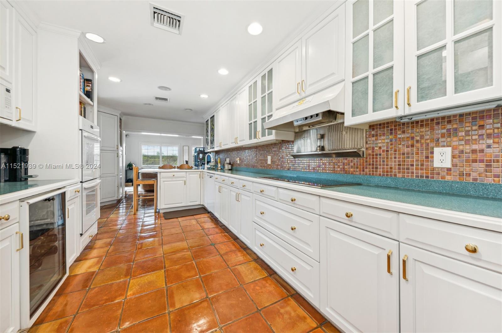 3835 Lake Dr, Boynton Beach, FL, 33435 United States, 4 Bedrooms Bedrooms, ,3 BathroomsBathrooms,Residential,For Sale,Lake Dr,A11521939