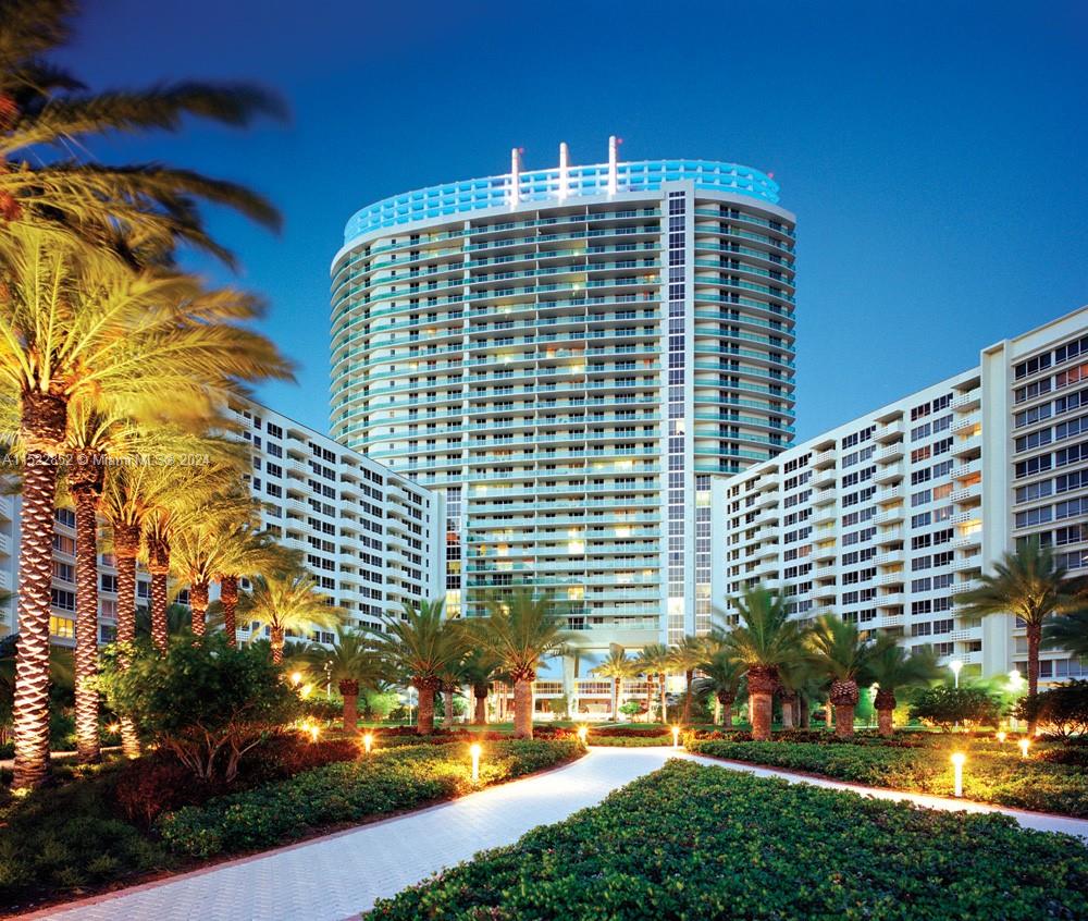 1500 Bay Rd 834S, Miami Beach, Florida 33139, 2 Bedrooms Bedrooms, ,2 BathroomsBathrooms,Residential,For Sale,1500 Bay Rd 834S,A11522852