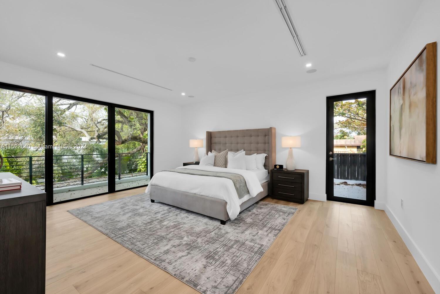 Primary suite with wrap around balcony