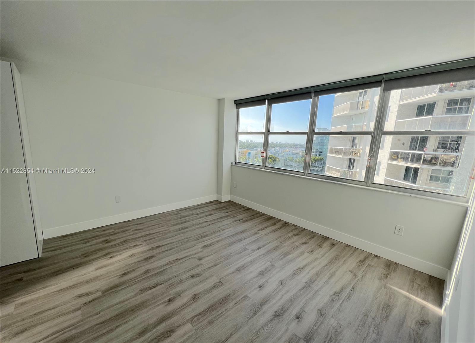 5838 Collins Ave, Miami Beach, FL, 33140 United States, 1 Bedroom Bedrooms, ,1 BathroomBathrooms,Residential,For Sale,Collins Ave,A11522854