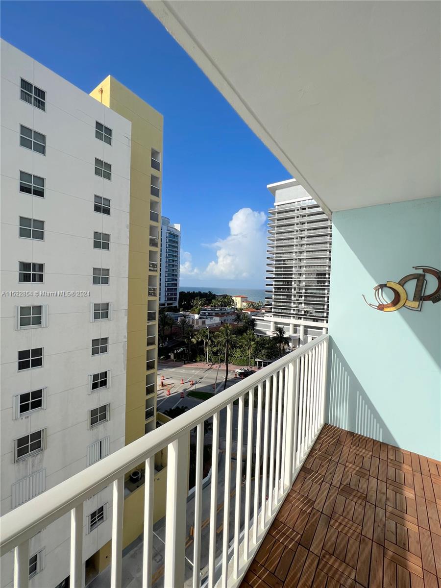 5838 Collins Ave, Miami Beach, FL, 33140 United States, 1 Bedroom Bedrooms, ,1 BathroomBathrooms,Residential,For Sale,Collins Ave,A11522854