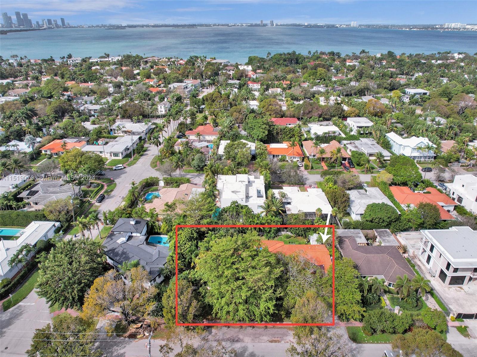 4454 Adams Ave, Miami Beach, Florida 33140, 5 Bedrooms Bedrooms, ,4 BathroomsBathrooms,Residential,For Sale,4454 Adams Ave,A11519079