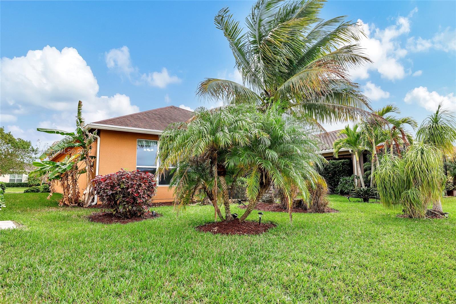 12360 Weeping Willow Ave, Port St. Lucie, FL, 34987 United States, 2 Bedrooms Bedrooms, ,2 BathroomsBathrooms,Residential,For Sale,Weeping Willow Ave,A11522598