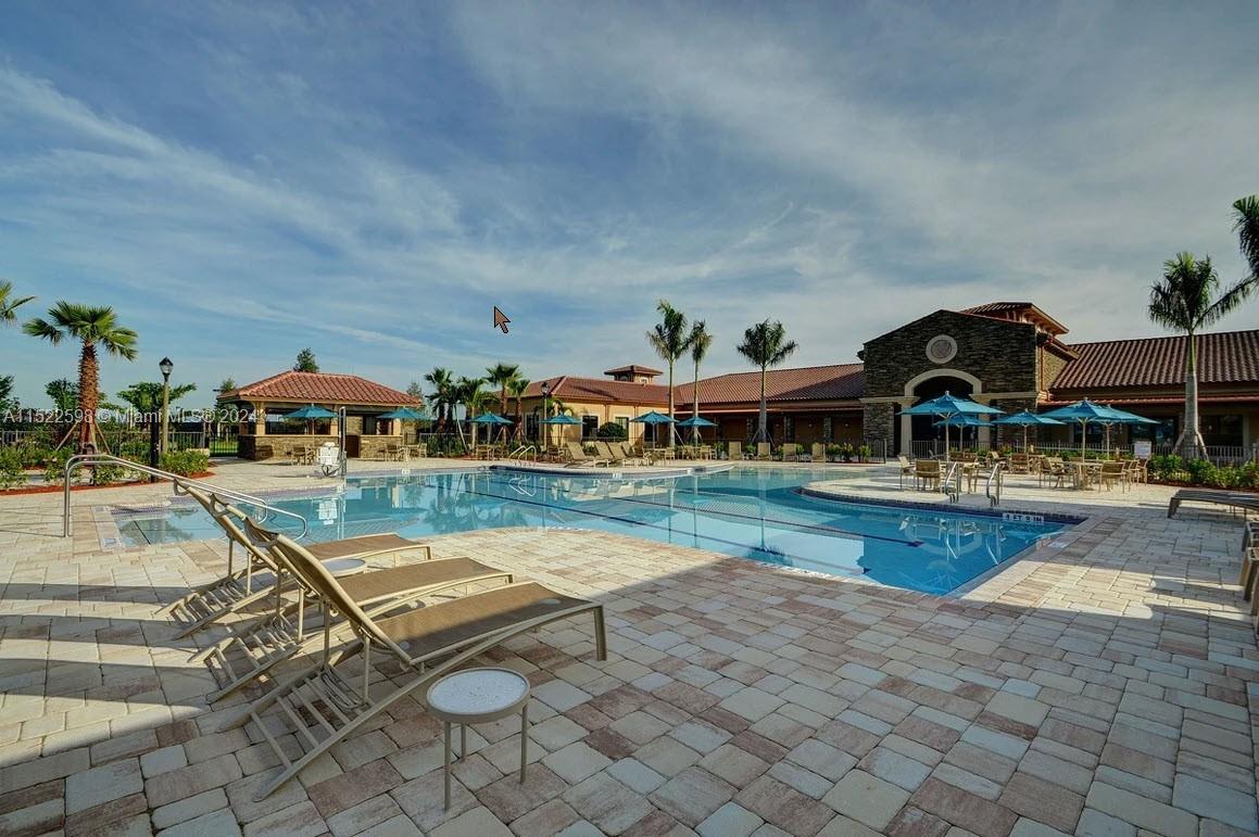 12360 Weeping Willow Ave, Port St. Lucie, FL, 34987 United States, 2 Bedrooms Bedrooms, ,2 BathroomsBathrooms,Residential,For Sale,Weeping Willow Ave,A11522598