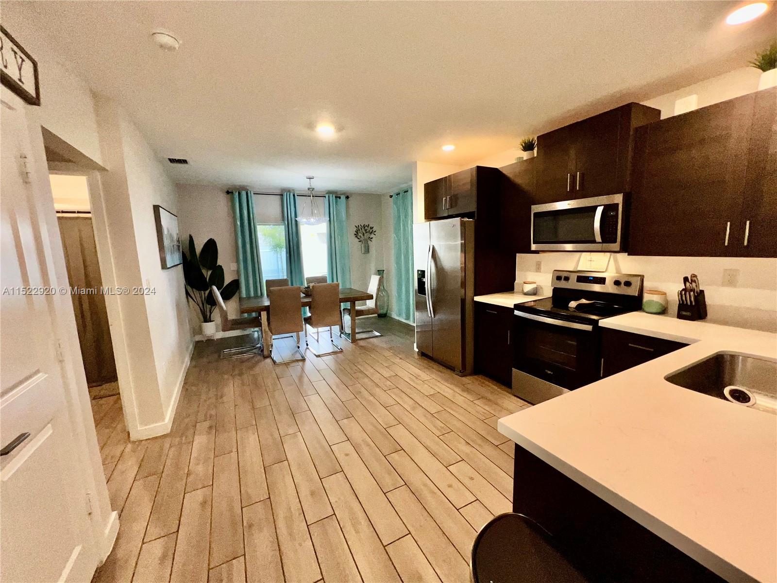 Florida City, Florida 33034, 4 Bedrooms Bedrooms, ,3 BathroomsBathrooms,Residential,For Sale,A11522920