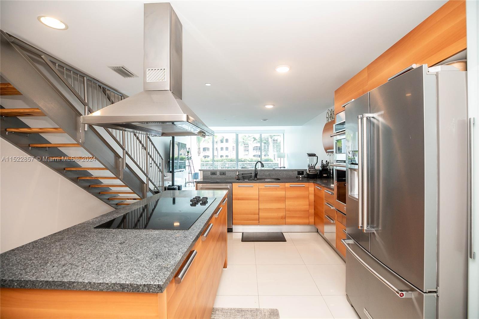 2950 NE 188th St 124, Aventura, Florida 33180, 2 Bedrooms Bedrooms, ,3 BathroomsBathrooms,Residentiallease,For Rent,2950 NE 188th St 124,A11522857