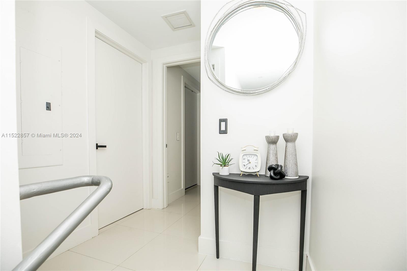 2950 NE 188th St 124, Aventura, Florida 33180, 2 Bedrooms Bedrooms, ,3 BathroomsBathrooms,Residentiallease,For Rent,2950 NE 188th St 124,A11522857