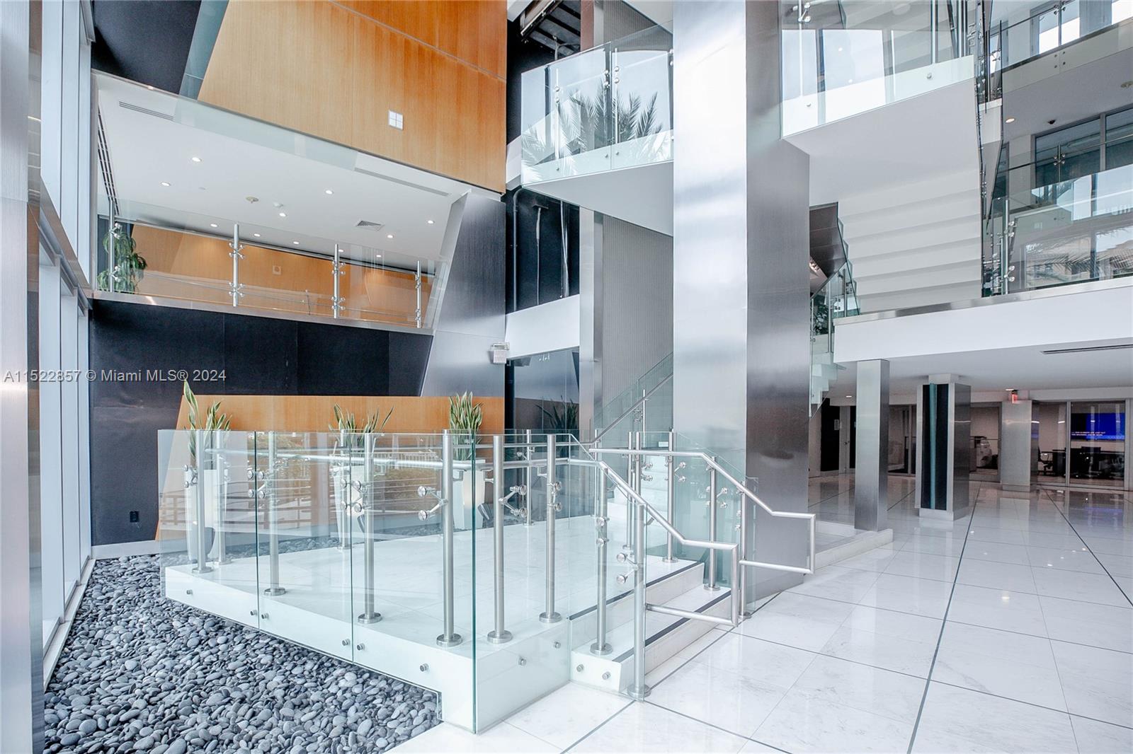 2950 NE 188th St 124, Aventura, Florida 33180, 2 Bedrooms Bedrooms, ,3 BathroomsBathrooms,Residentiallease,For Rent,2950 NE 188th St 124,A11522857