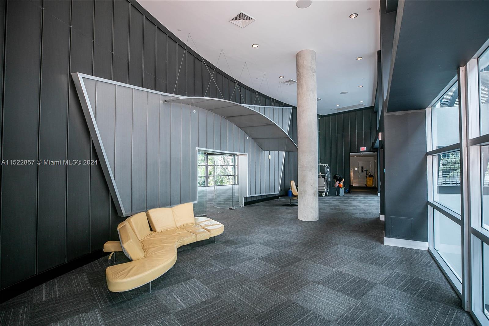 2950 NE 188th St 124, Aventura, Florida 33180, 2 Bedrooms Bedrooms, ,3 BathroomsBathrooms,Residentiallease,For Rent,2950 NE 188th St 124,A11522857