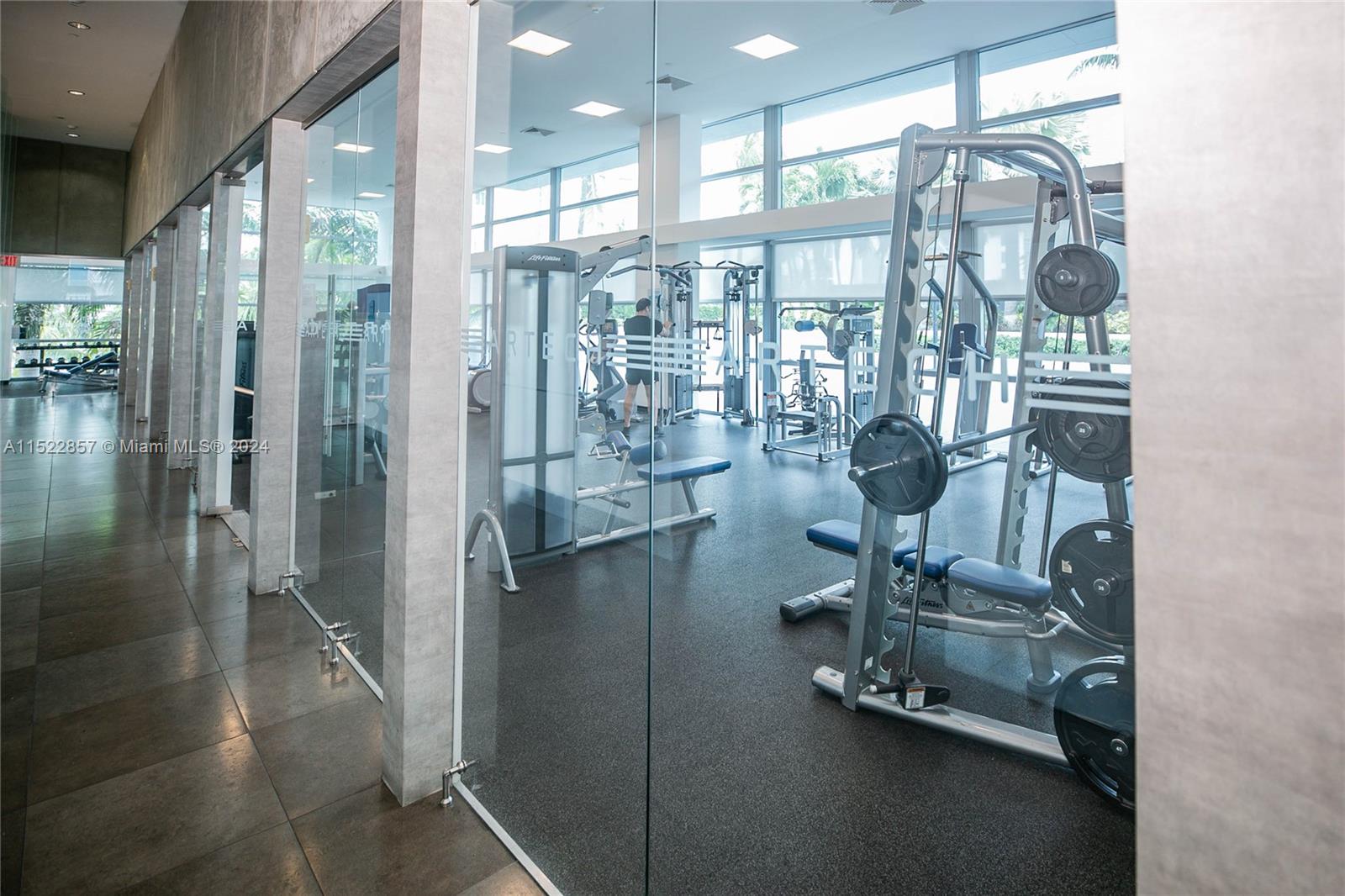 2950 NE 188th St 124, Aventura, Florida 33180, 2 Bedrooms Bedrooms, ,3 BathroomsBathrooms,Residentiallease,For Rent,2950 NE 188th St 124,A11522857