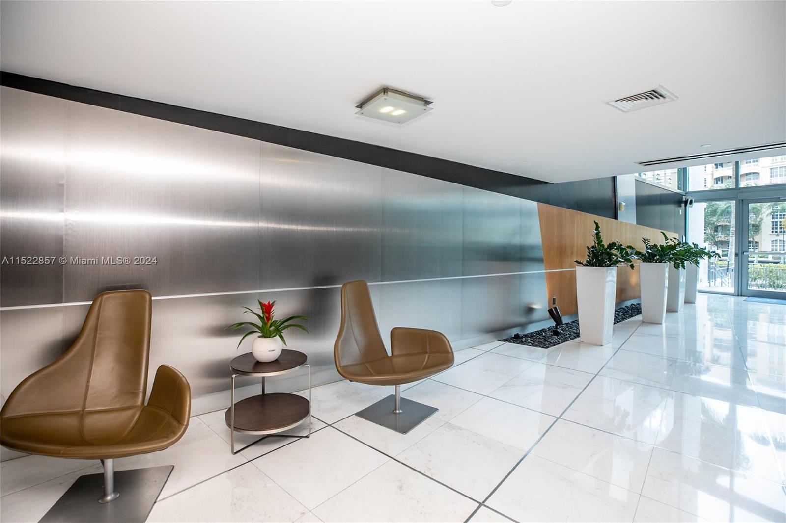 2950 NE 188th St 124, Aventura, Florida 33180, 2 Bedrooms Bedrooms, ,3 BathroomsBathrooms,Residentiallease,For Rent,2950 NE 188th St 124,A11522857