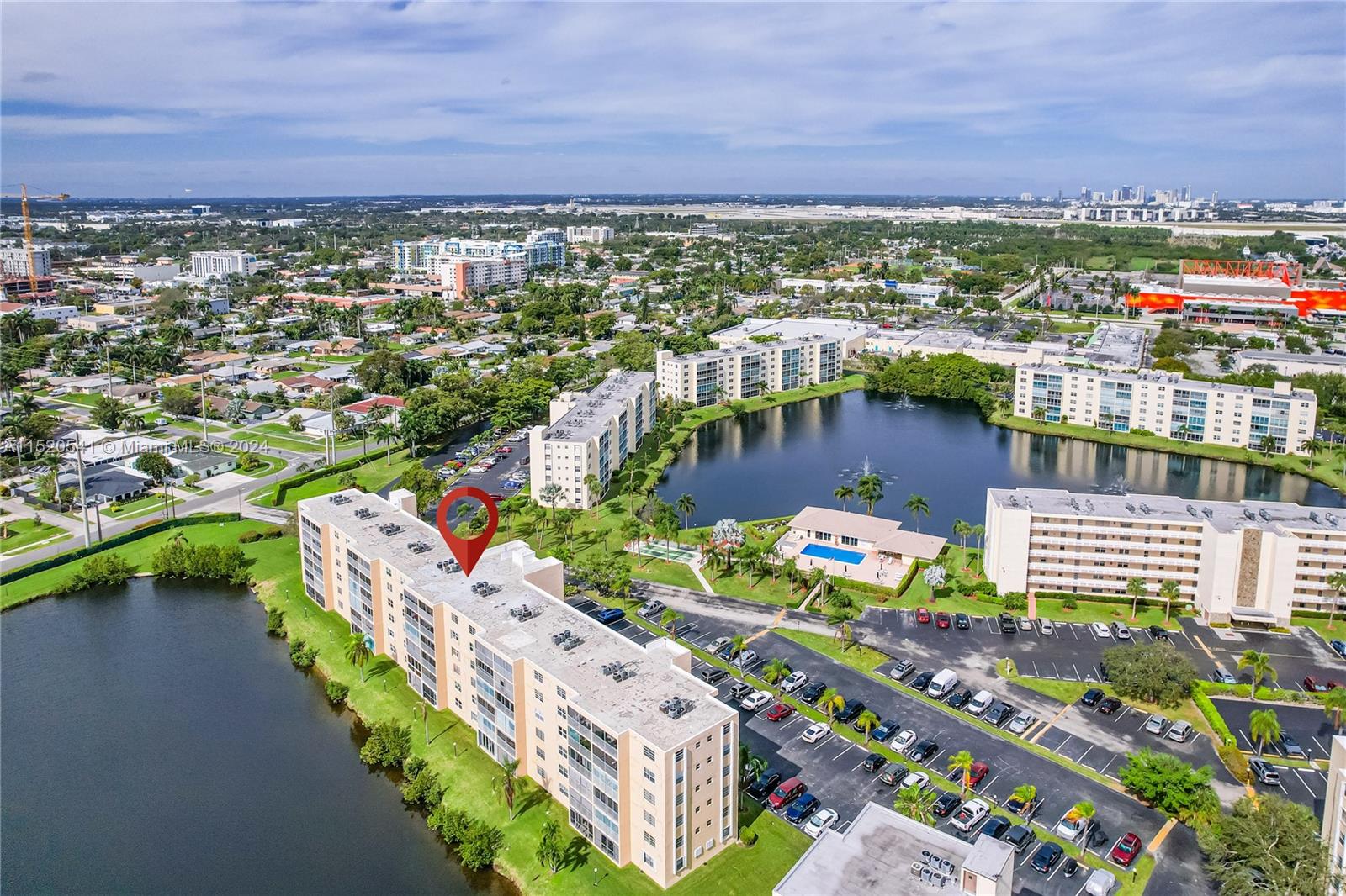 311 SE 3rd St 504, Dania Beach, Florida 33004, 2 Bedrooms Bedrooms, ,2 BathroomsBathrooms,Residential,For Sale,311 SE 3rd St 504,A11520541