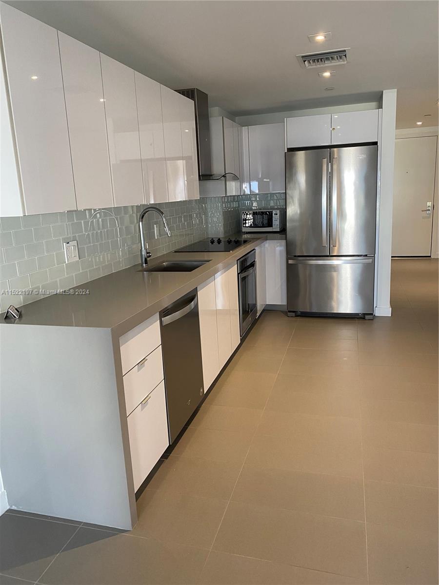 1600 NE 1st Ave 1402, Miami, Florida 33132, ,1 BathroomBathrooms,Residentiallease,For Rent,1600 NE 1st Ave 1402,A11522197