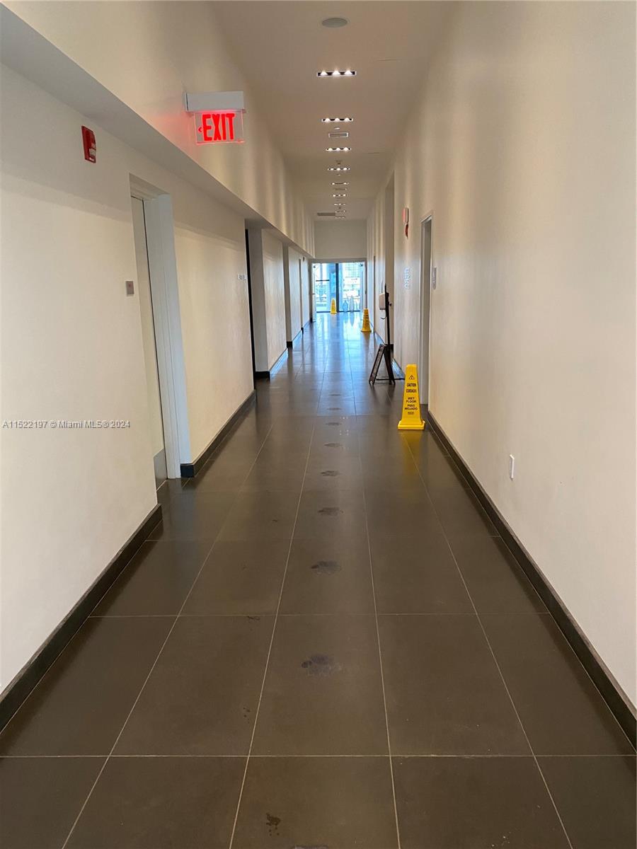 9TH FLOOR POOL ENTRANCE