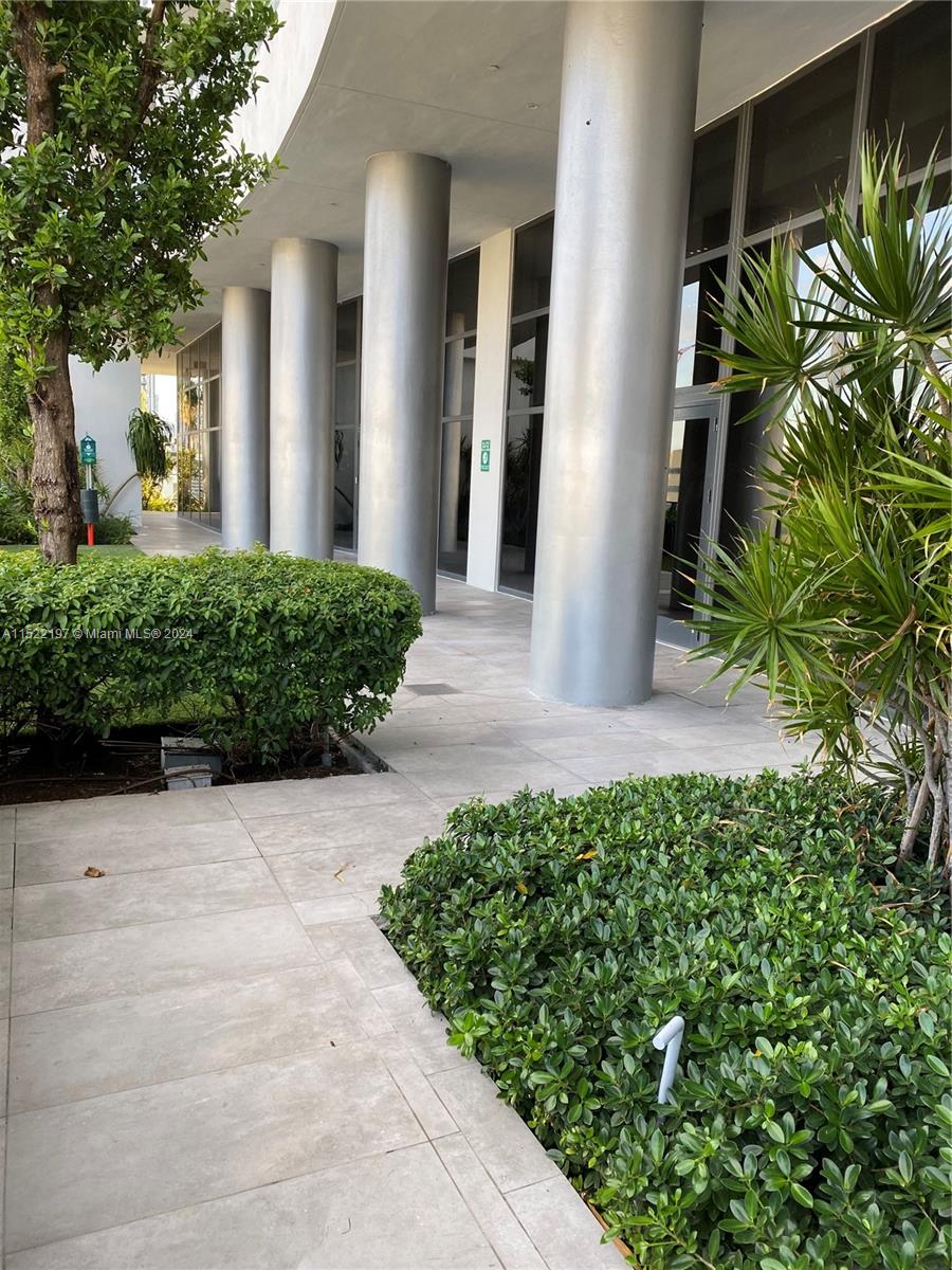 1600 NE 1st Ave 1402, Miami, Florida 33132, ,1 BathroomBathrooms,Residentiallease,For Rent,1600 NE 1st Ave 1402,A11522197