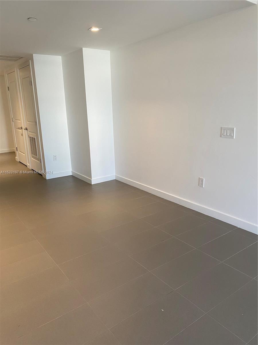 1600 NE 1st Ave 1402, Miami, Florida 33132, ,1 BathroomBathrooms,Residentiallease,For Rent,1600 NE 1st Ave 1402,A11522197