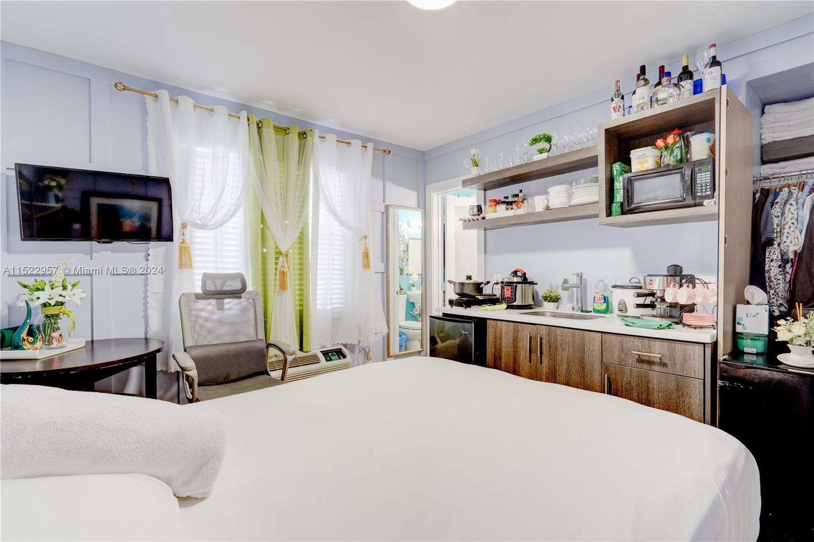 7451 Harding Ave, Miami Beach, Florida 33141, ,Commercialsale,For Sale,7451 Harding Ave,A11522957