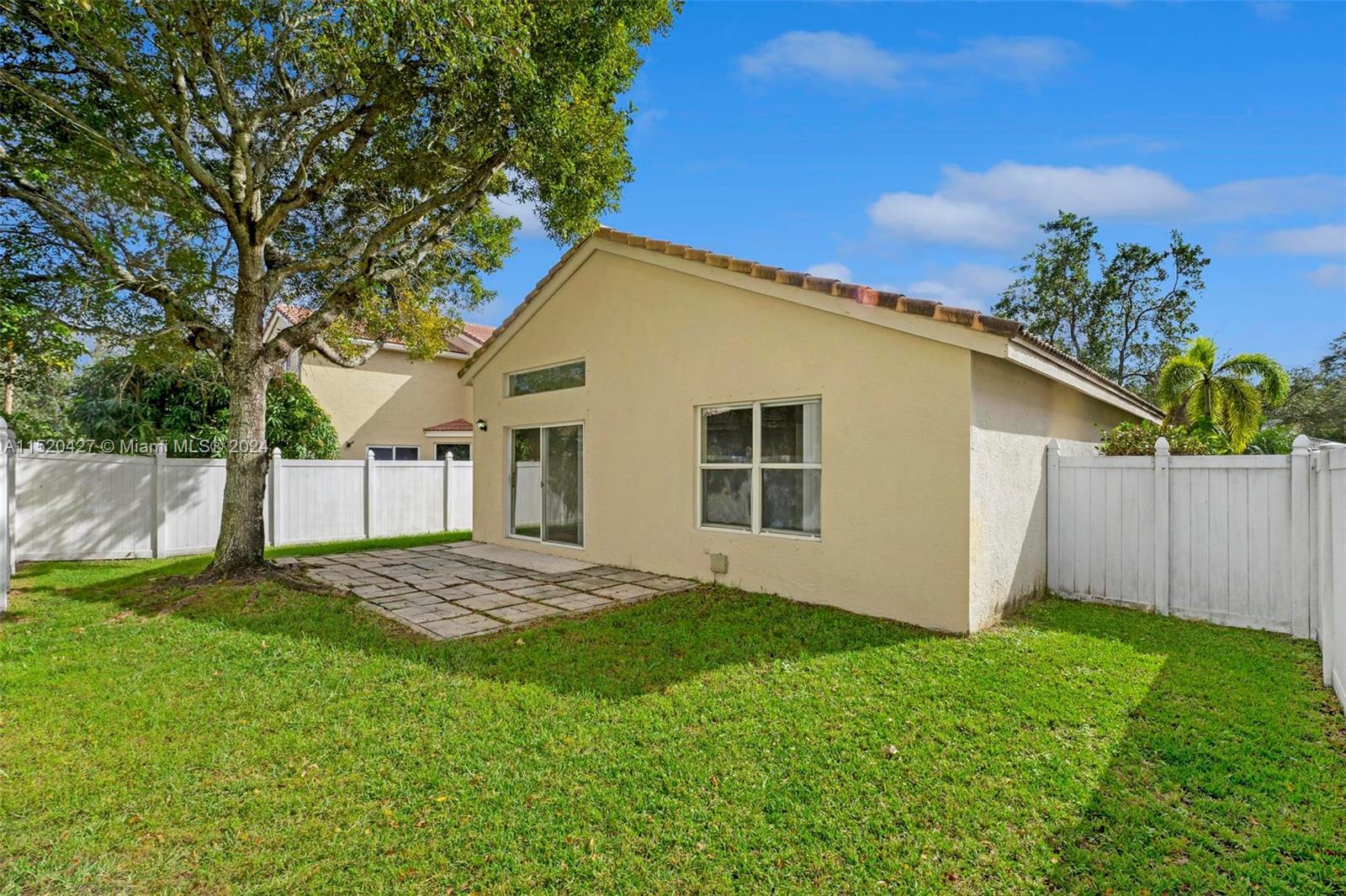 Listing Photo 19