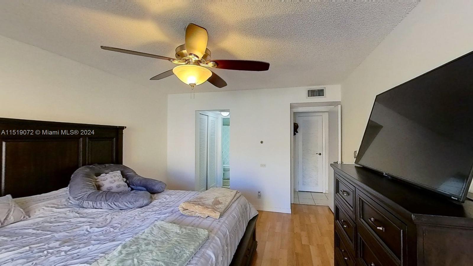 18111 NW 68th Ave F210, Hialeah, Florida 33015, 1 Bedroom Bedrooms, ,1 BathroomBathrooms,Residential,For Sale,18111 NW 68th Ave F210,A11519072