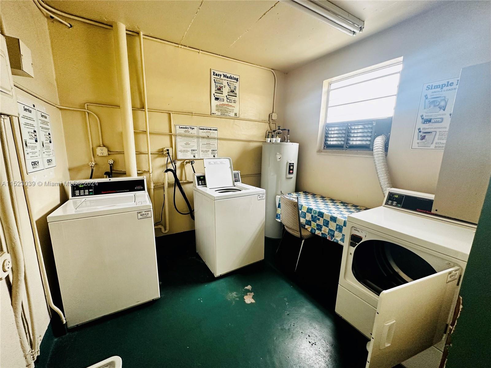 1333 E Hallandale Beach Blvd 302, Hallandale Beach, Florida 33009, 1 Bedroom Bedrooms, ,1 BathroomBathrooms,Residentiallease,For Rent,1333 E Hallandale Beach Blvd 302,A11523039