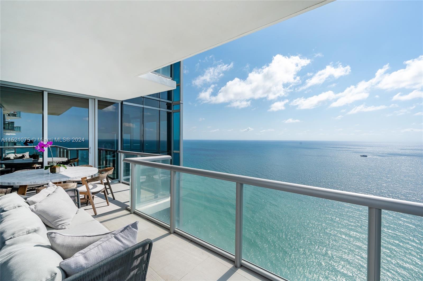 17121 Collins Ave, Sunny Isles Beach, FL, 33160 United States, 4 Bedrooms Bedrooms, ,4 BathroomsBathrooms,Residential,For Sale,Collins Ave,A11521075