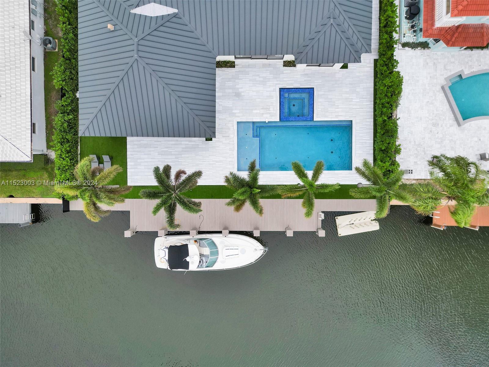 900 Washington St, Hollywood, FL, 33019 United States, 4 Bedrooms Bedrooms, ,4 BathroomsBathrooms,Residential,For Sale,Washington St,A11523003